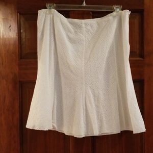White lace skirt